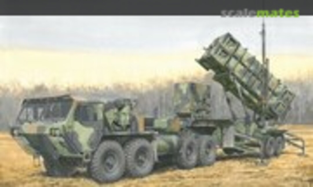 1:35 MIM-104B Patriot Surface-To-Air Missile (SAM) System (PAC-1) w/M983 HEMTT (Dragon 3558)