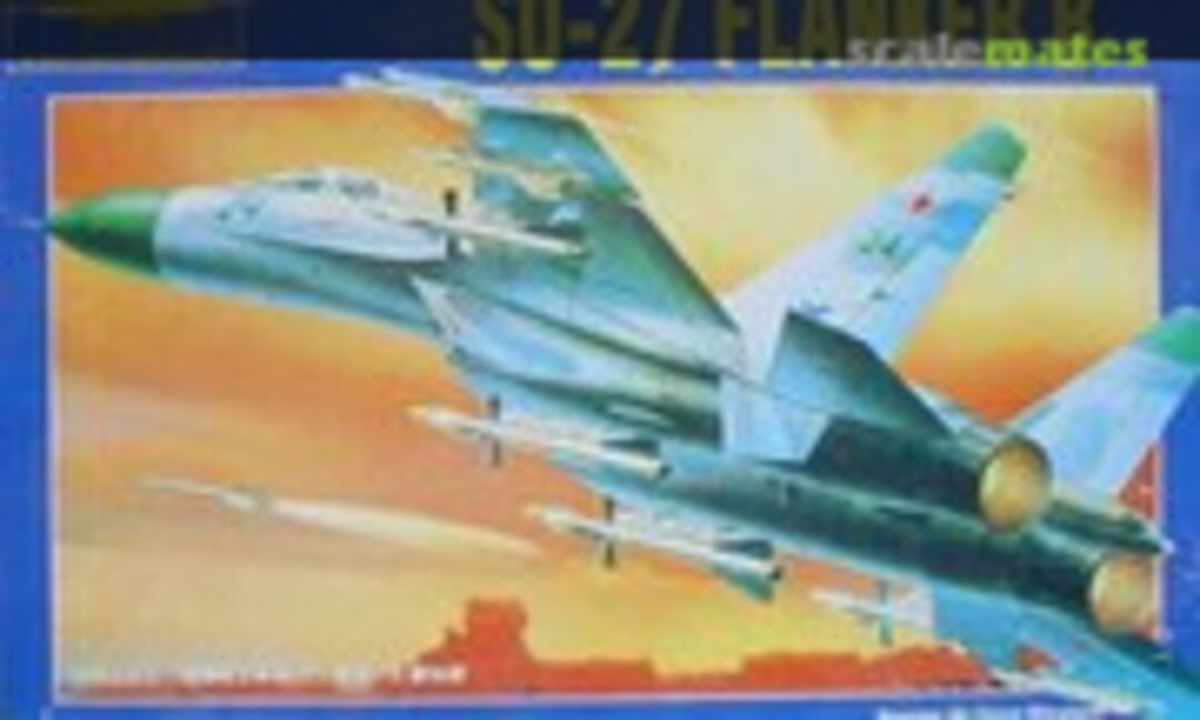 1:48 Su-27 Flanker B (Zhengdefu 08M-L323)