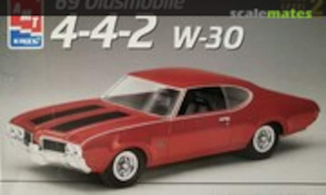 1:25 '69 Oldsmobile 4-4-2 W-30 (AMT/ERTL 8232)