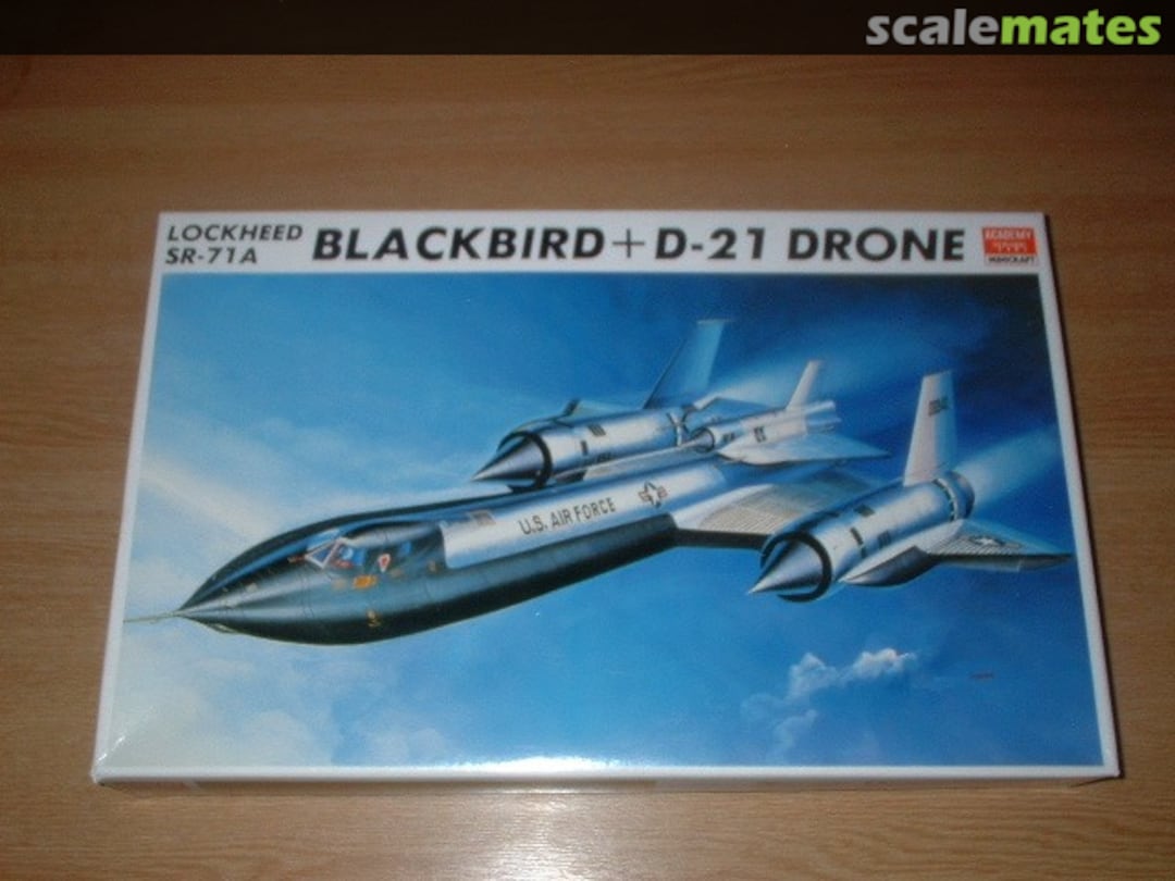 Boxart Lockheed SR-71A 1642 Academy/Minicraft