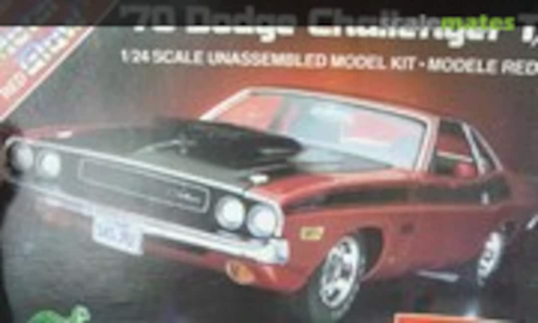 1:24 '70 Dodge Challenger T/A (Monogram 2214)