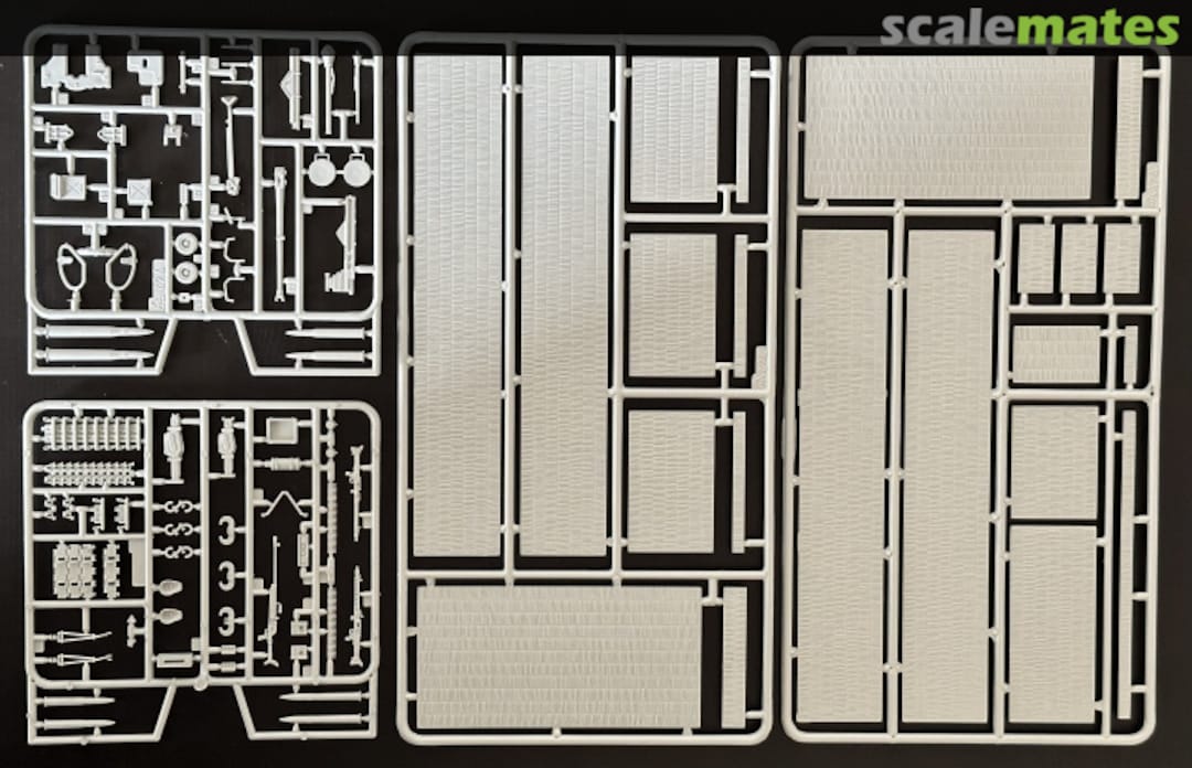 Contents Tank Accessories 424 Italeri