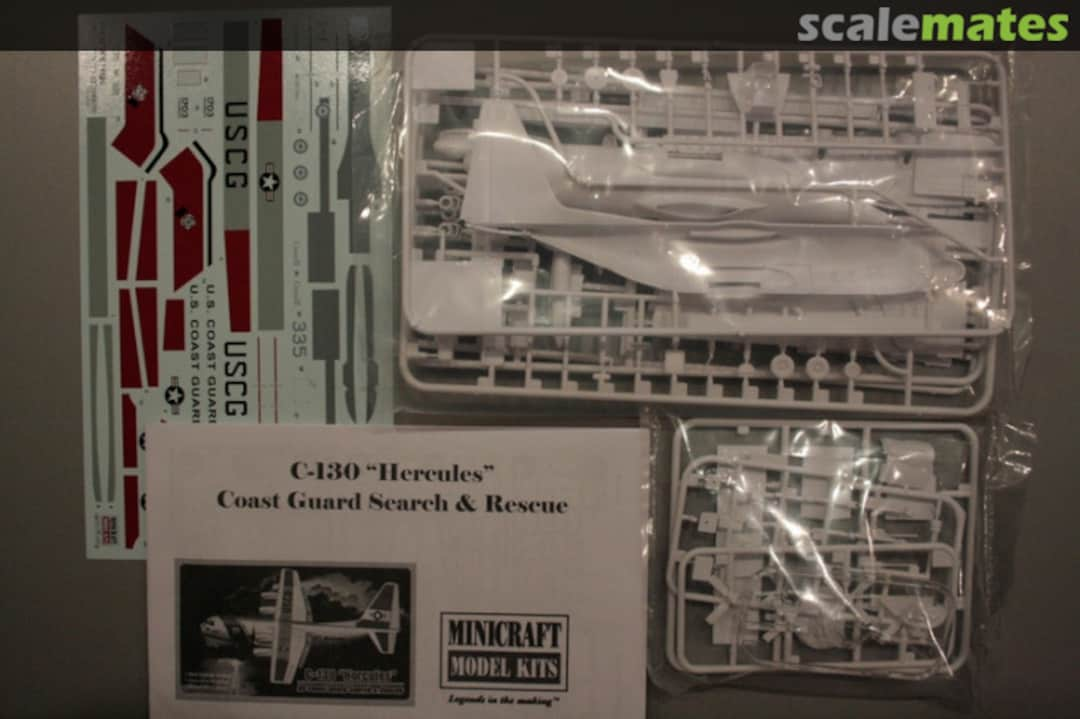 Contents C-130 "Hercules" 14524 Minicraft Model Kits