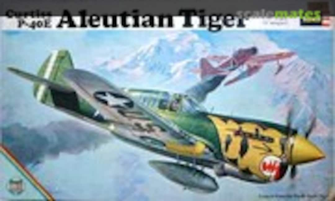 1:32 Curtiss P-40E Aleutian Tiger (Revell Japan H-271)