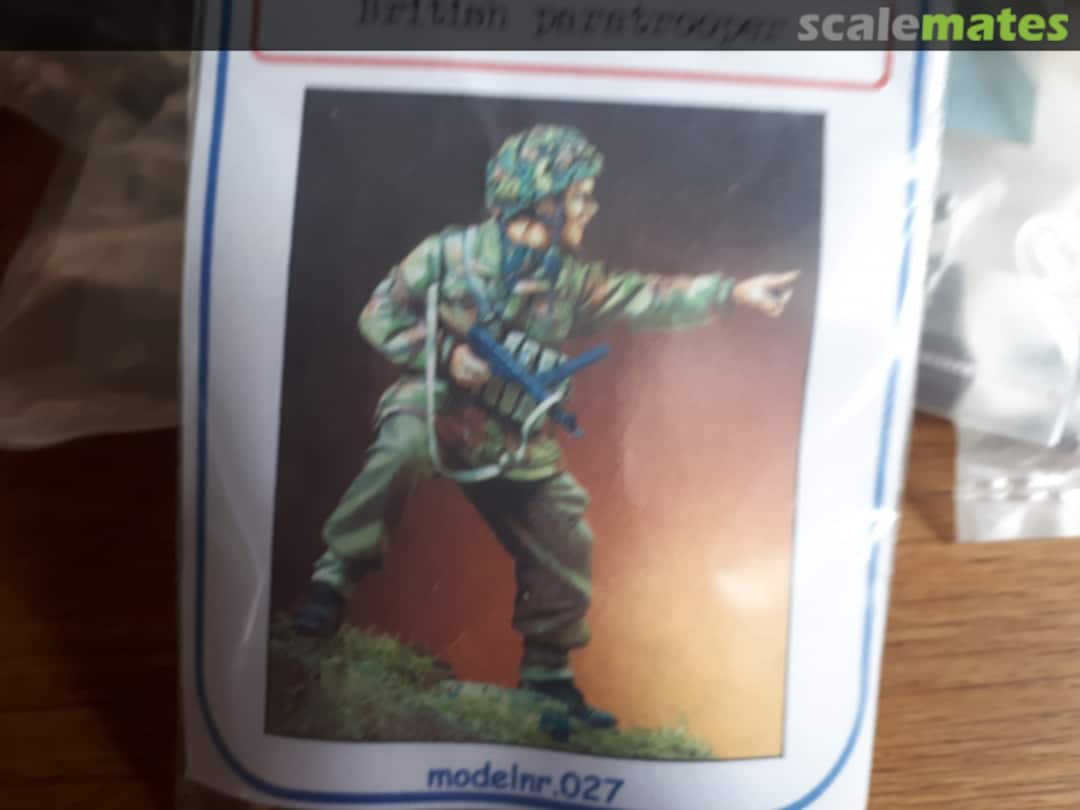 Boxart British paratrooper  Miniature people