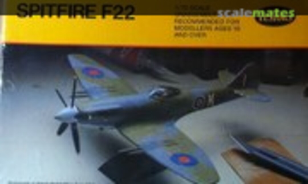 1:72 Spitfire F22 (Testors 005)