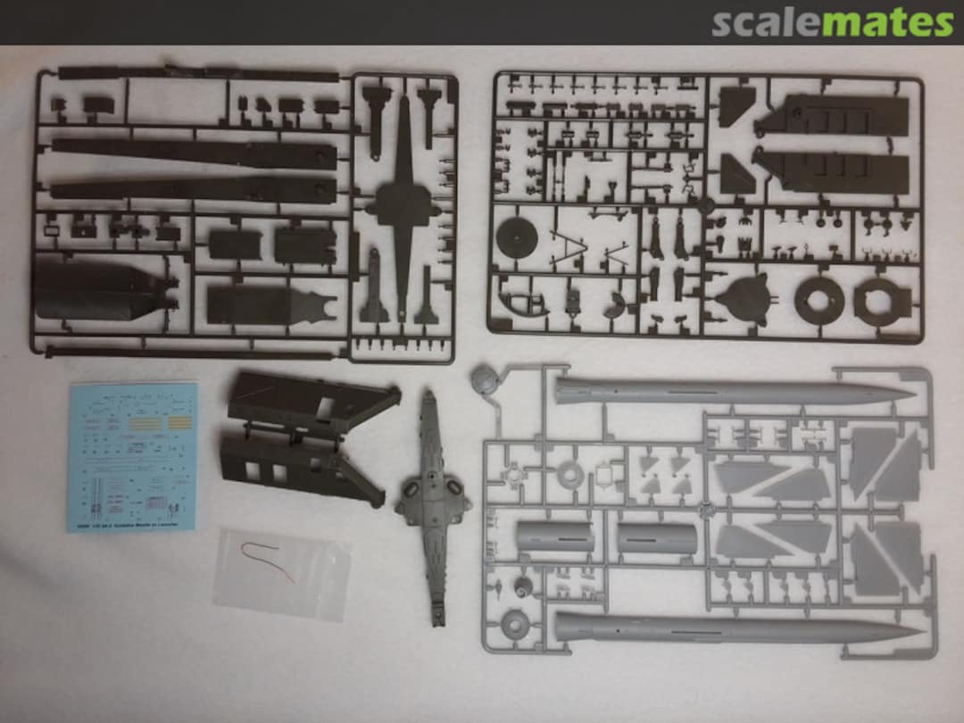 Contents SA-2 Guideline Missile on Launcher 00206 Trumpeter