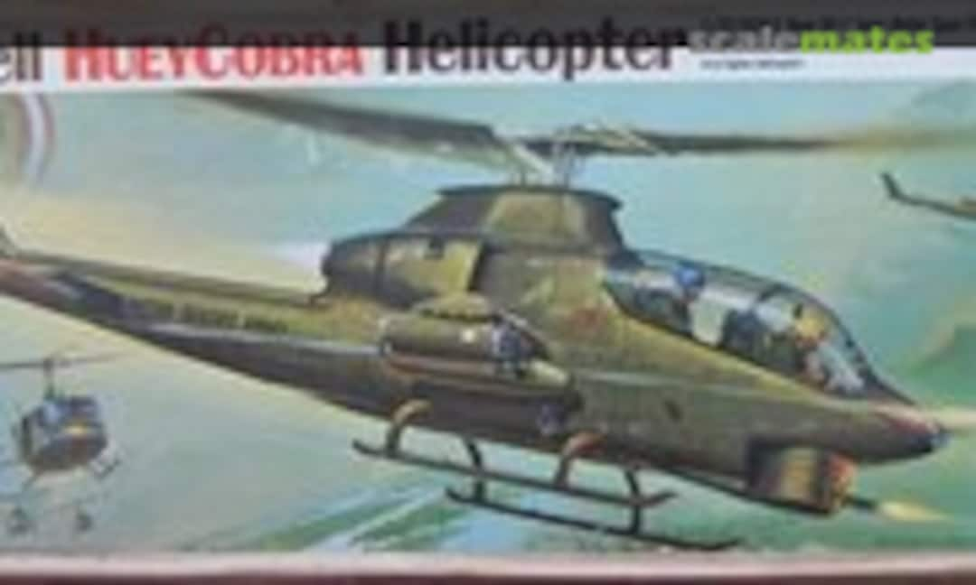 1:32 Bell Hueycobra Helicopter (Revell H-287)