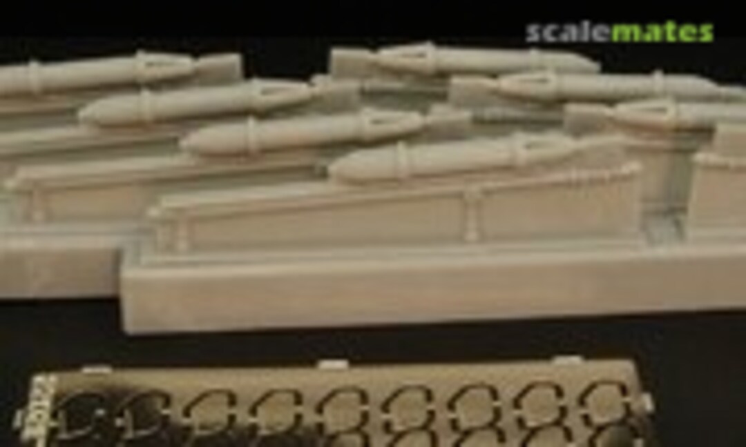 1:32 Soviet Rockets RS-82 (Brengun BRL32022)