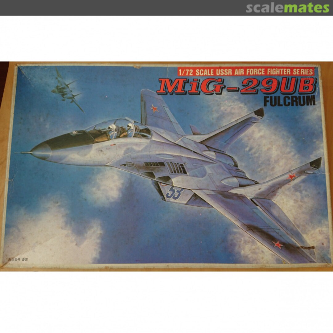 Boxart Mikoyan-Gurevich MiG-29UB Fulcrum 1319 ACE Hobby Kit