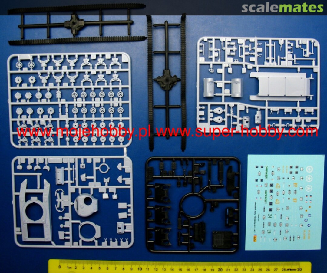 Contents M4A2 Sherman "Division Leclerc" 79894 Heller