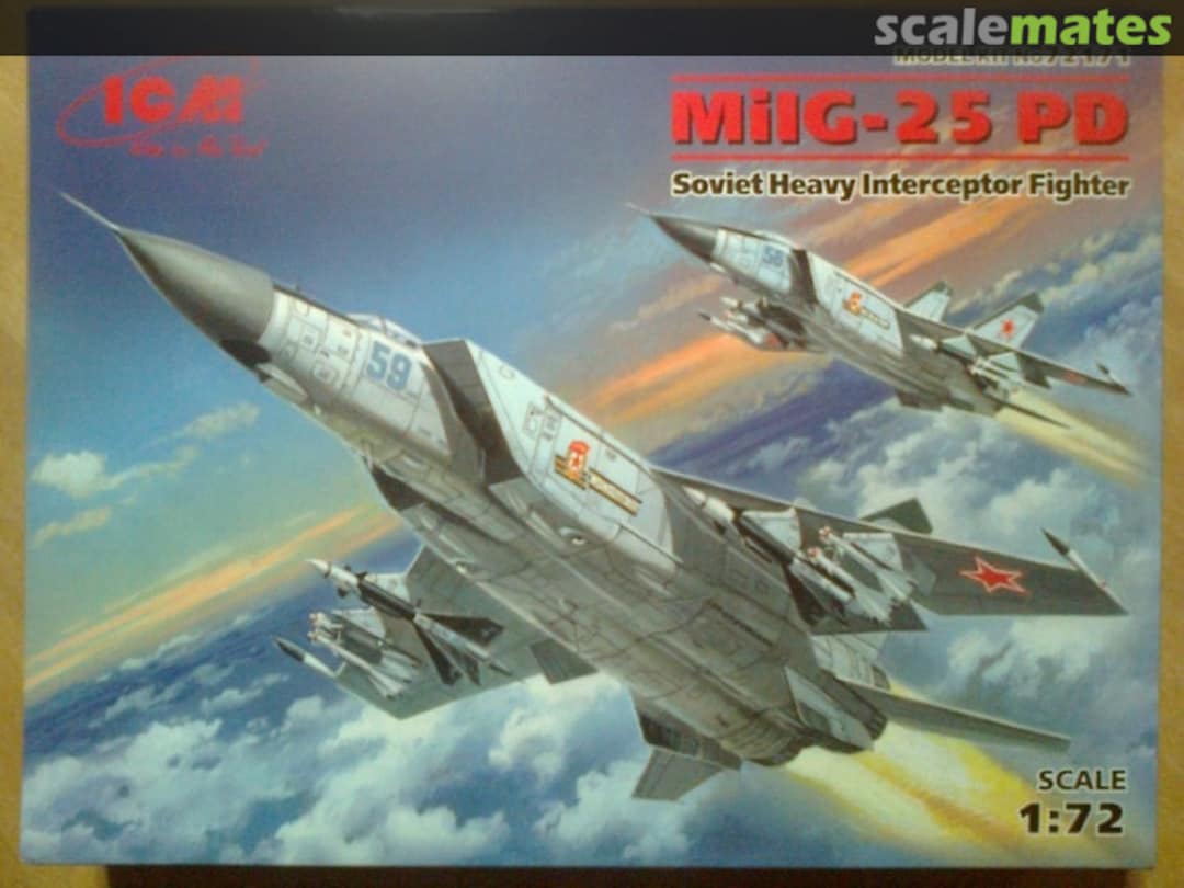 Boxart MiG-25PD 72171 ICM