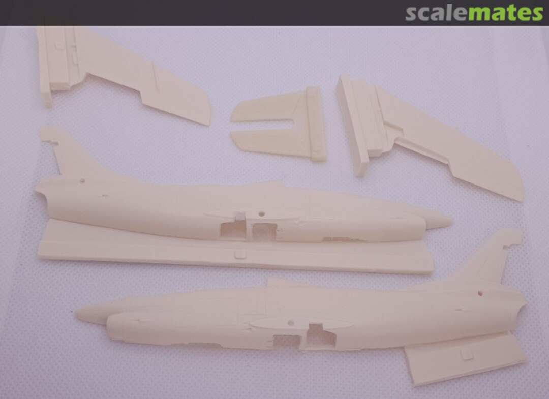 Contents Fiat G.91 T/3 SCM001 Santa Cruz Modelismo