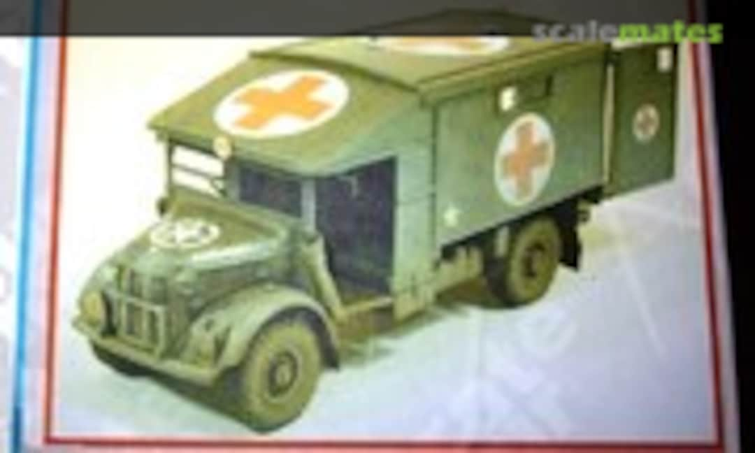 1:35 AUSTIN K2/Y Ambulance (Accurate Armour K149)