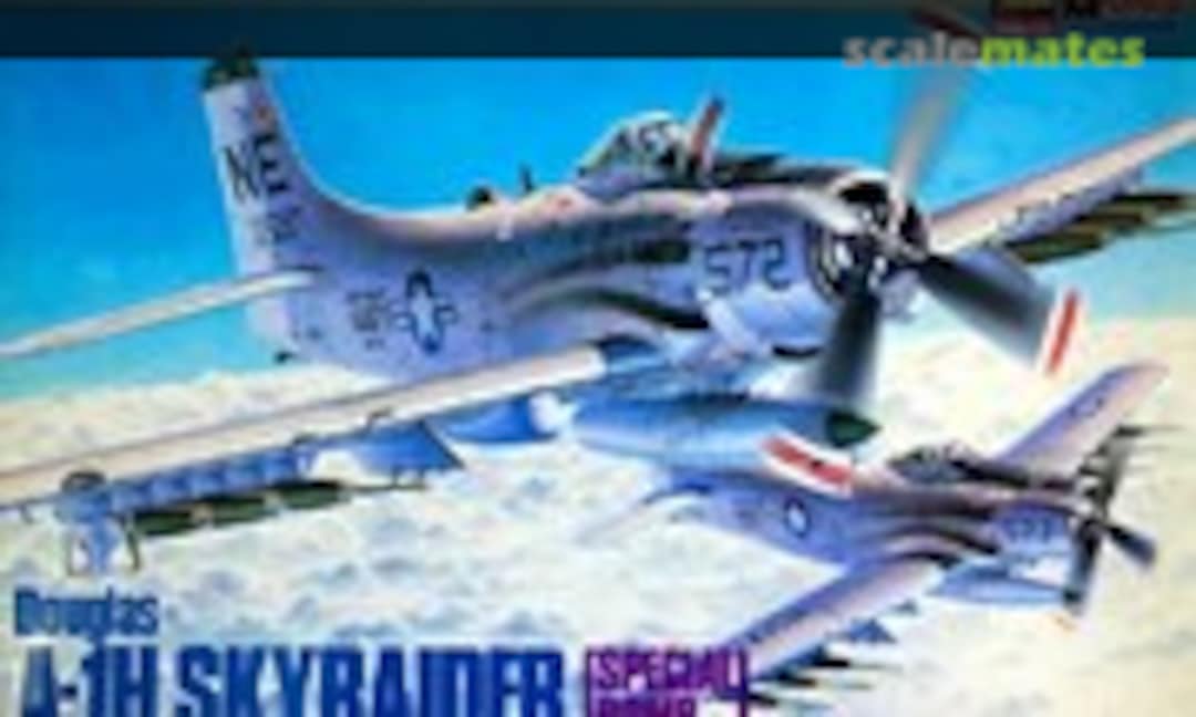 1:48 Douglas A-1H Skyraider [Special Bomb] (Hasegawa/Monogram HM007)