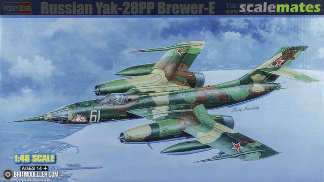 Boxart Yakovlev Yak-28PP Brewer-E 81768 HobbyBoss