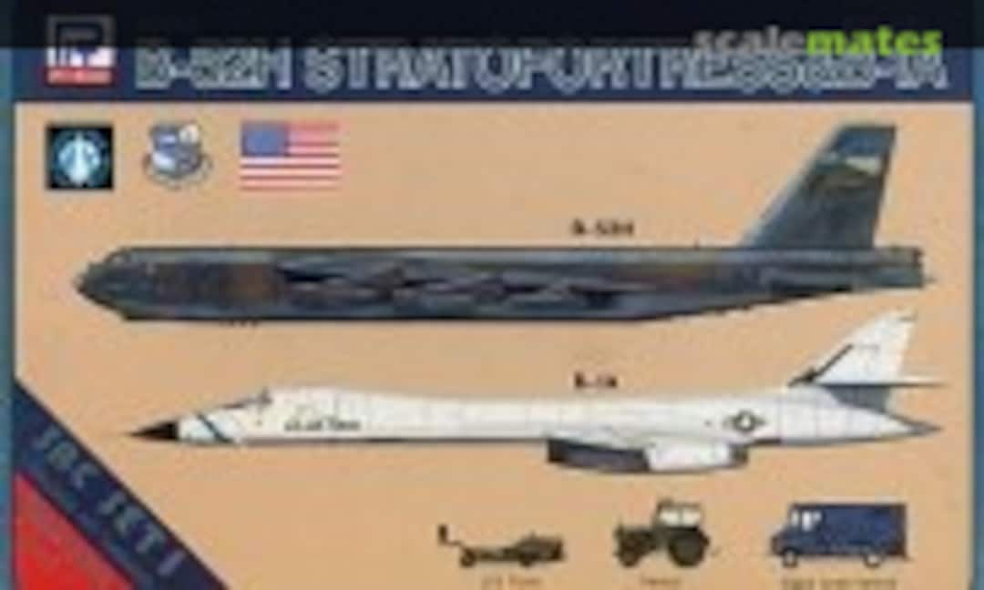 1:700 Boeing B-52H Stratofortress &amp; Rockwell B-1A (Pit-Road S-2)