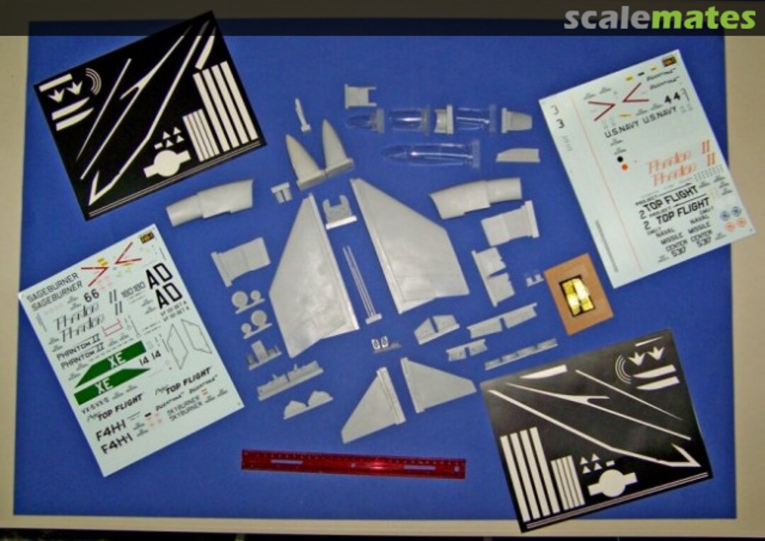 Boxart McDonnell F4H/F4H-1 Conversion CEC32177 Cutting Edge Modelworks