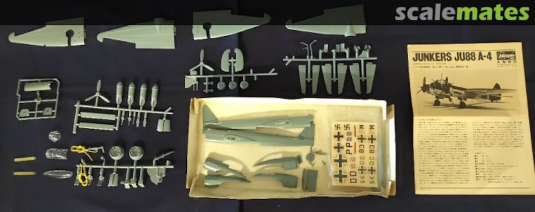 Contents Junkers JU88 A/4 JS-046:300 Hasegawa Frog