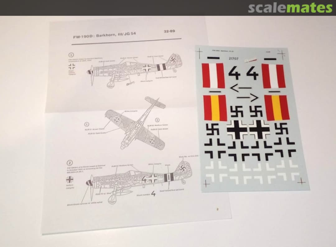 Boxart Fw-190D Barkhorn, III/JG 54 32-89 Microscale