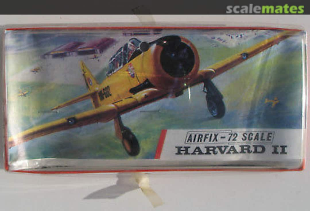 Boxart Harvard II 112 Plasty/Airfix