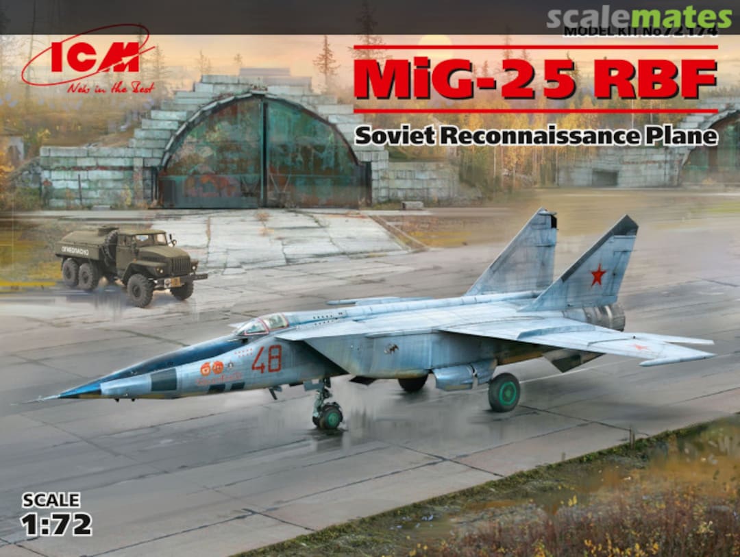 Boxart MiG-25RBF 72174 ICM