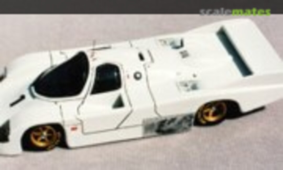 Porsche 962 Test Car (MA Scale Models 33)