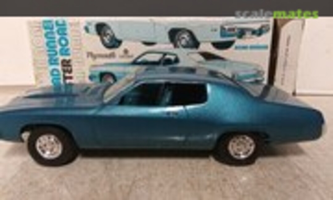 1:25 1974 Plymouth Roadrunner (MPC )