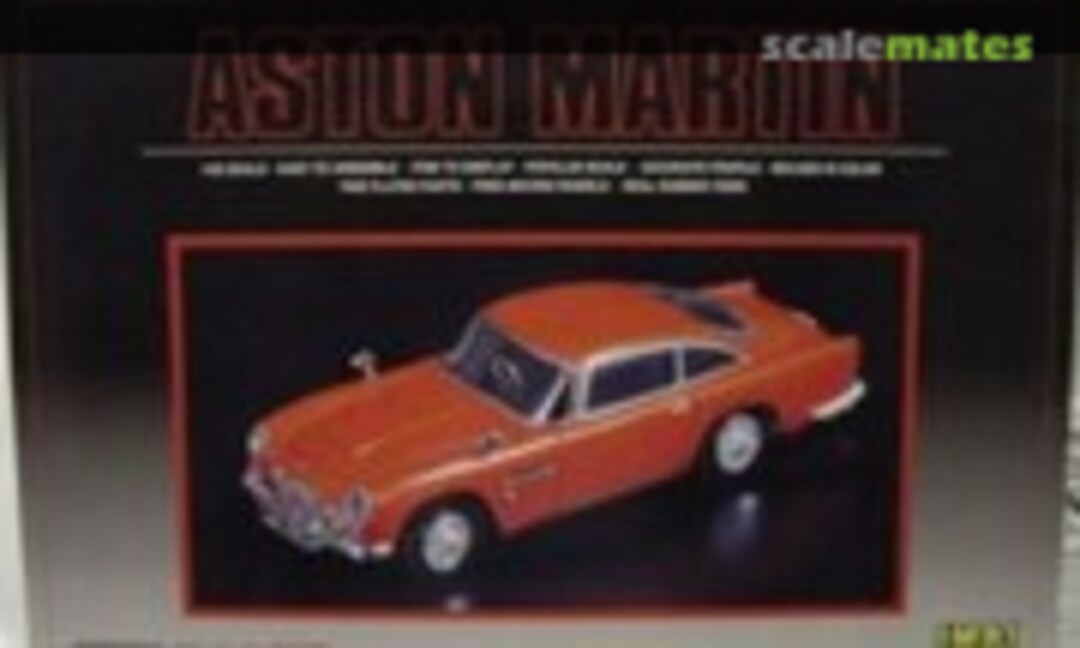 1:32 Aston Martin (IMAI 832010-1500)