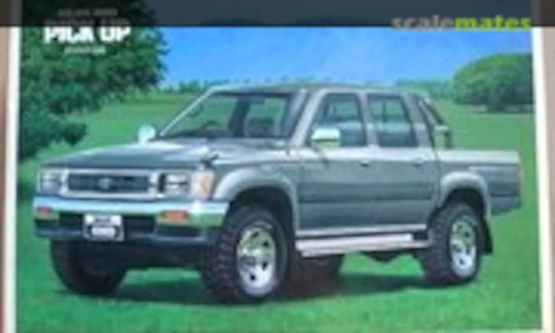 1:24 Hilux 4WD Pick Up Double Cab (Aoshima 019870)