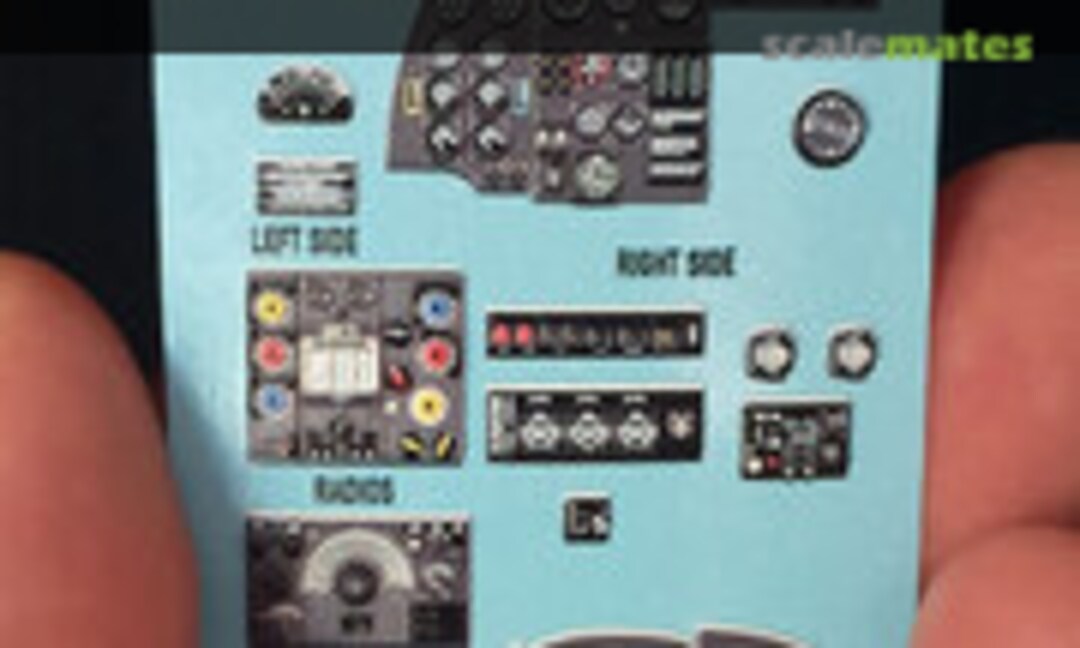 1:32 de Havilland Mosquito B Mk.IV/PR Mk.IV 3-D printed instrument panels (Kits-World KW3D1321029)