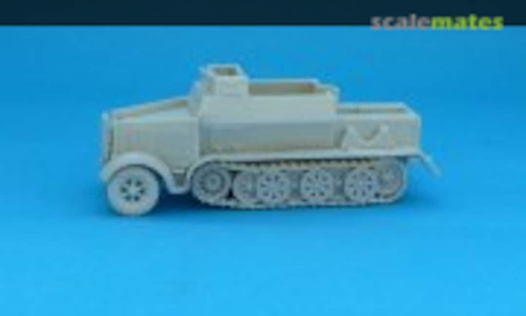 1:72 Gepanzerte Zugkraftwagen SDKFZ 7 (GB Modelli 72052)