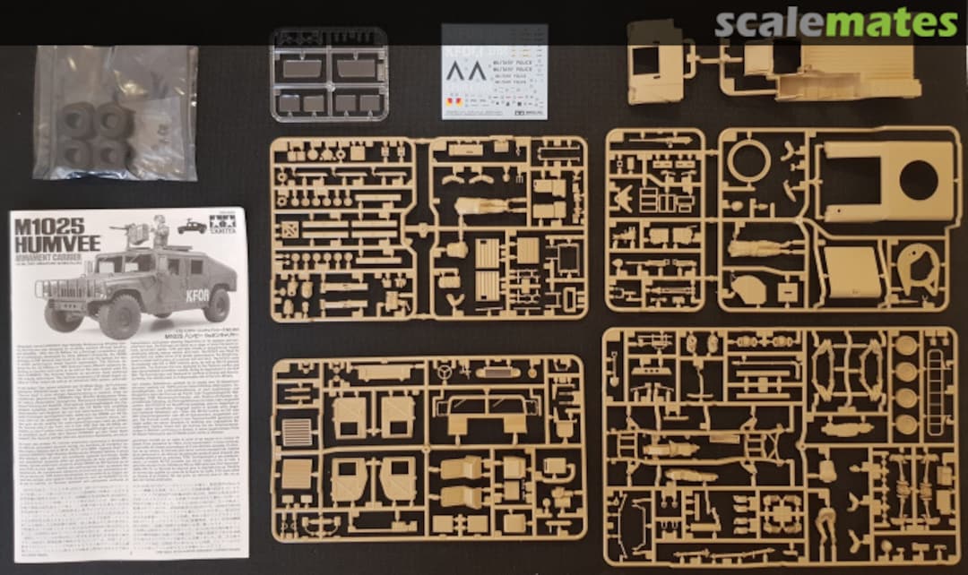 Contents M1025 HUMVEE 35263 Tamiya