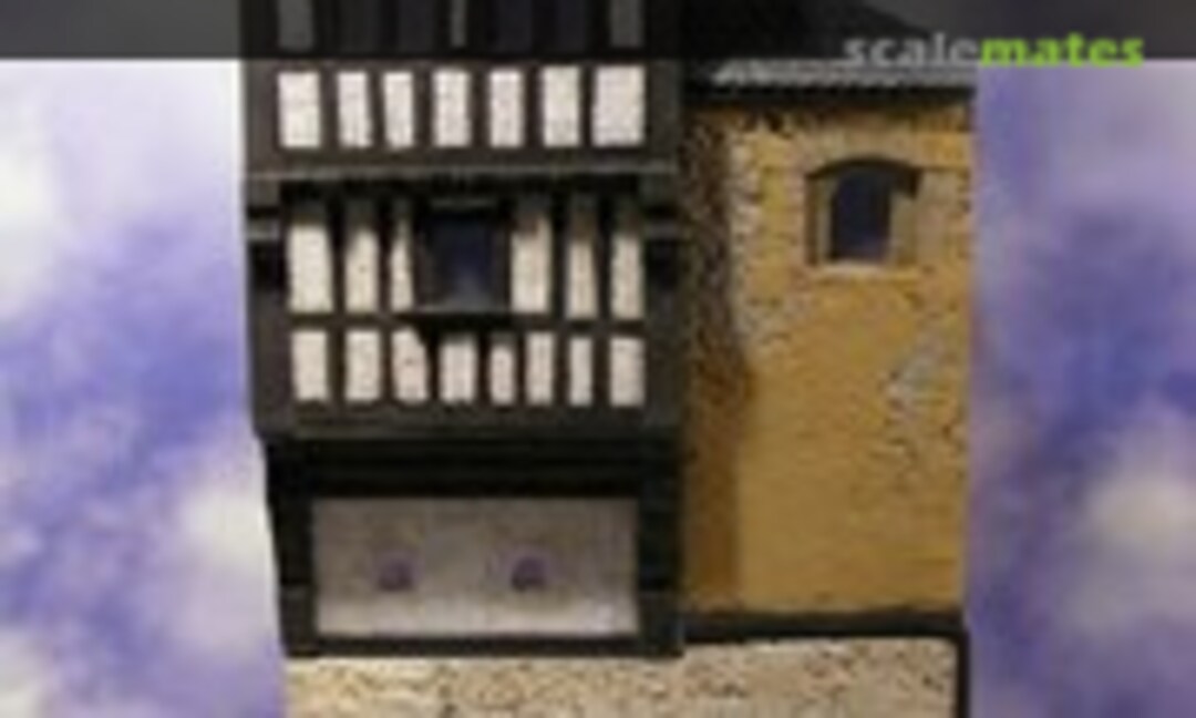 Large Fachwerk House with Gate (Reality in Scale 35186)