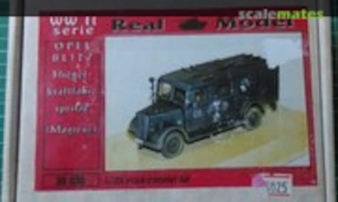 1:35 Opel Blitz Flieger Kraftfahr-spritze (Magirus) (Real Model 35030)