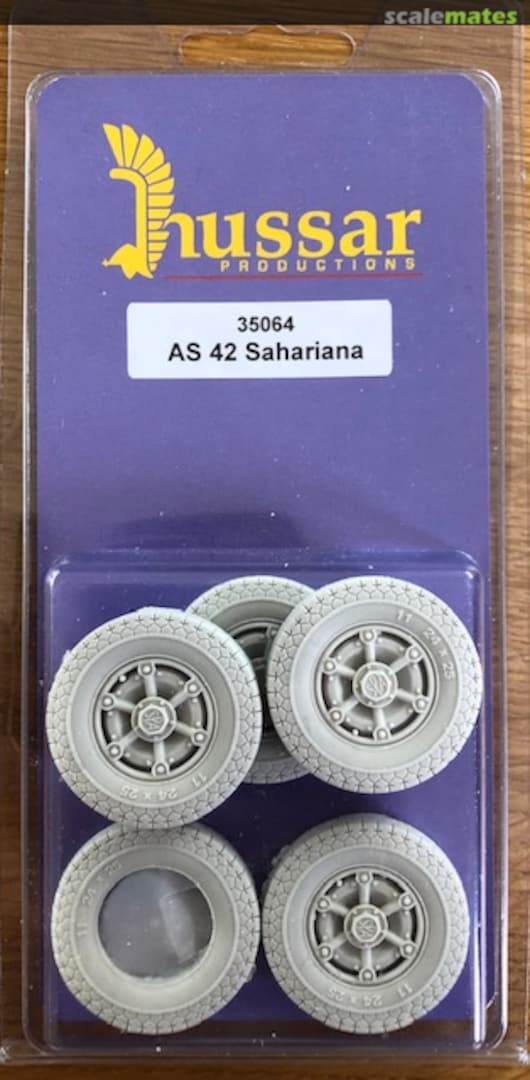 Boxart AS42 Sahariana Wheels with Spare 35064 Hussar Productions