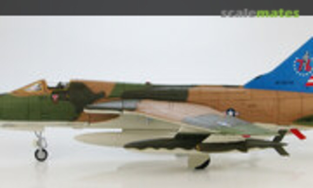 F-105B Thunderchief (Hobby Master HA2511)