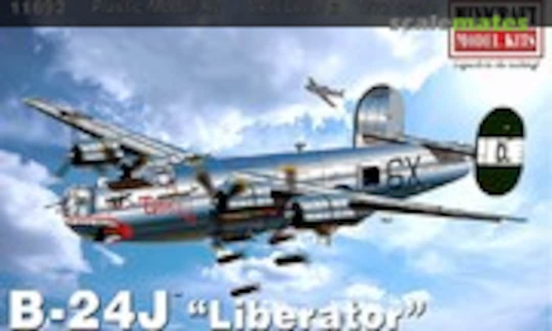 B-24J Liberator 8thAF USAAF Bomber (Minicraft Model Kits 11692)