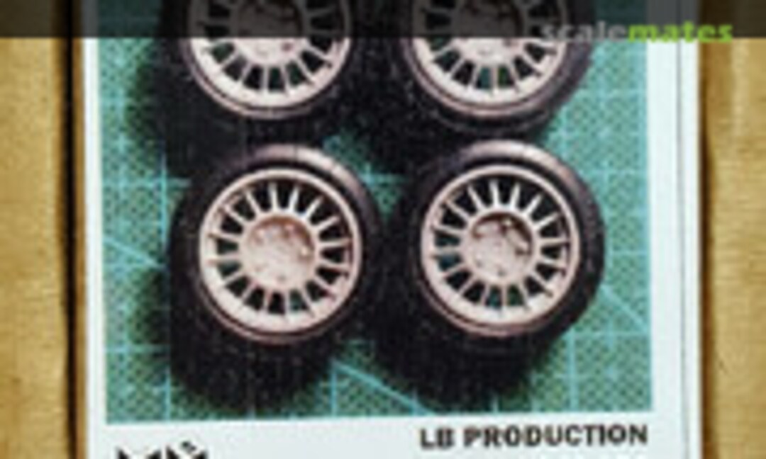 1:24 BMW 320i (E46) Correction Wheels (LB Production LBTK2401)