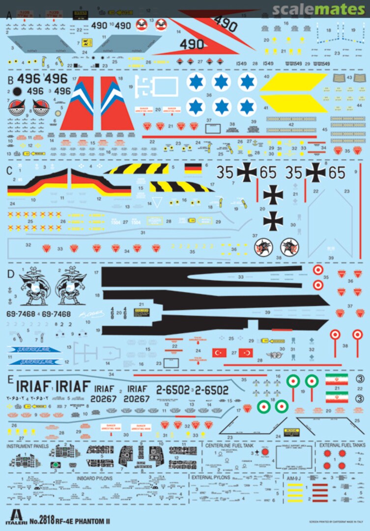 Contents RF-4E Phantom II 2818 Italeri