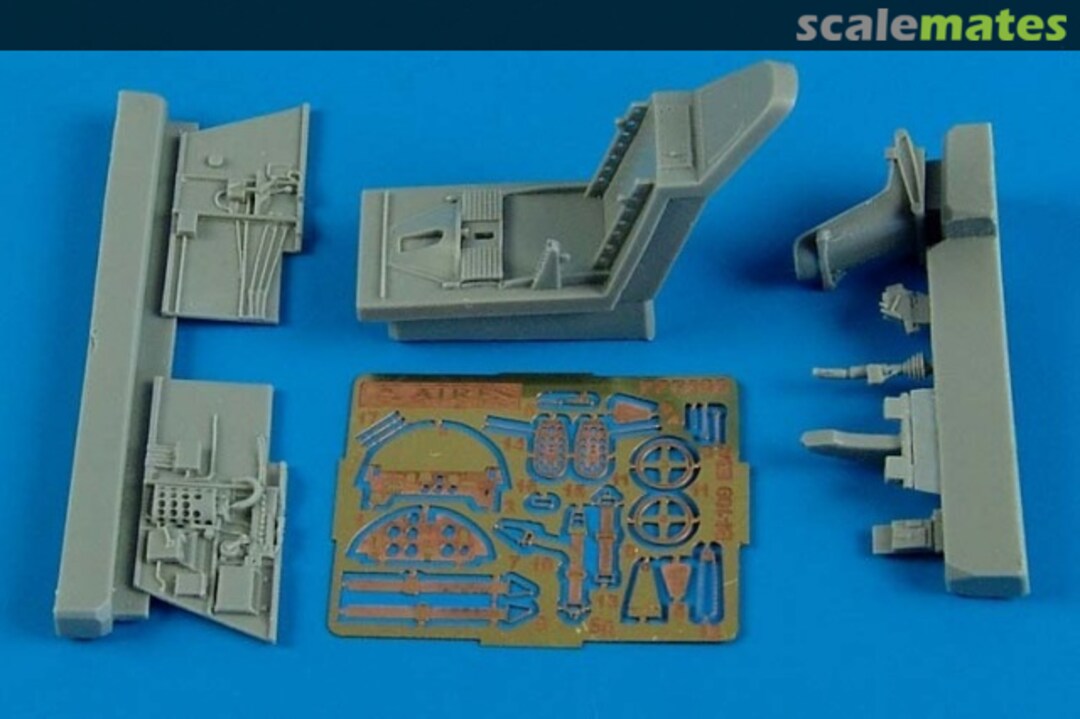 Contents Messerschmitt Bf 109E-3/E-4 Cockpit Set 7292 Aires