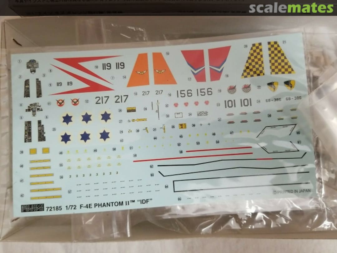 Contents F-4E Phantom II "IDF" 72185 Fujimi