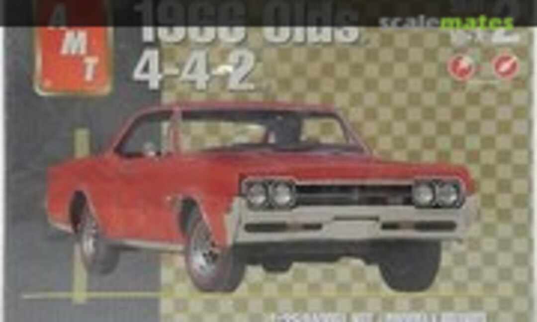 1:25 1966 Olds 4-4-2 (AMT/ERTL 31213)