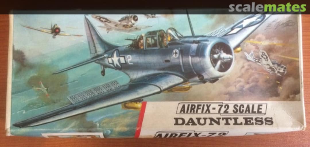 Boxart Dauntless 252 Airfix