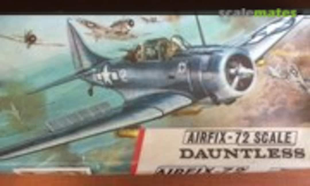 1:72 Dauntless (Airfix 252)