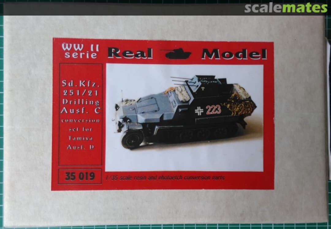 Boxart Sd.Kfz. 251/21 Drilling Ausf. C 35019 Real Model