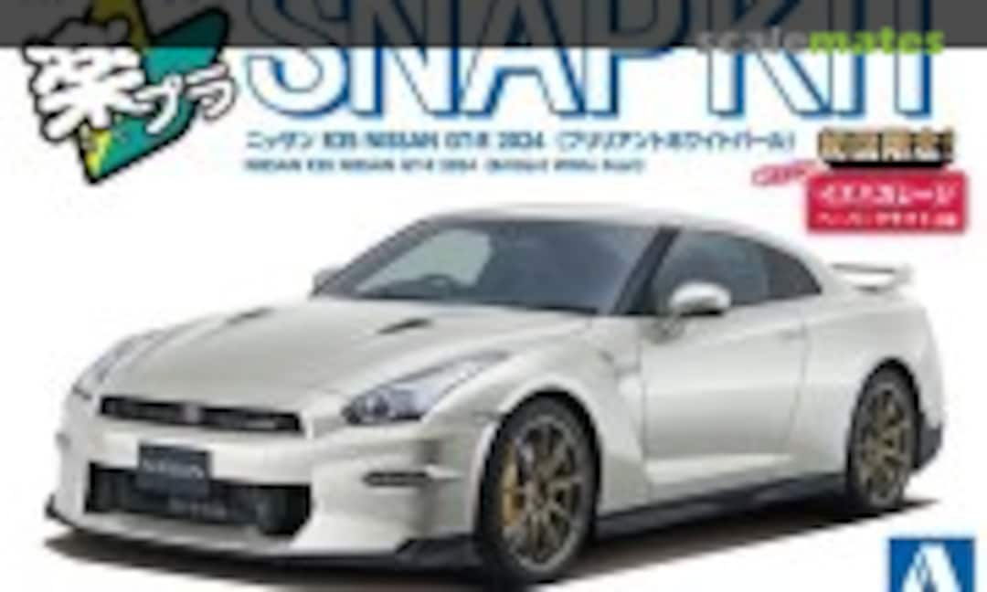 1:32 Nissan R35 Nissan GT-R 2024 (Brilliant White Pearl) (Aoshima 065488)