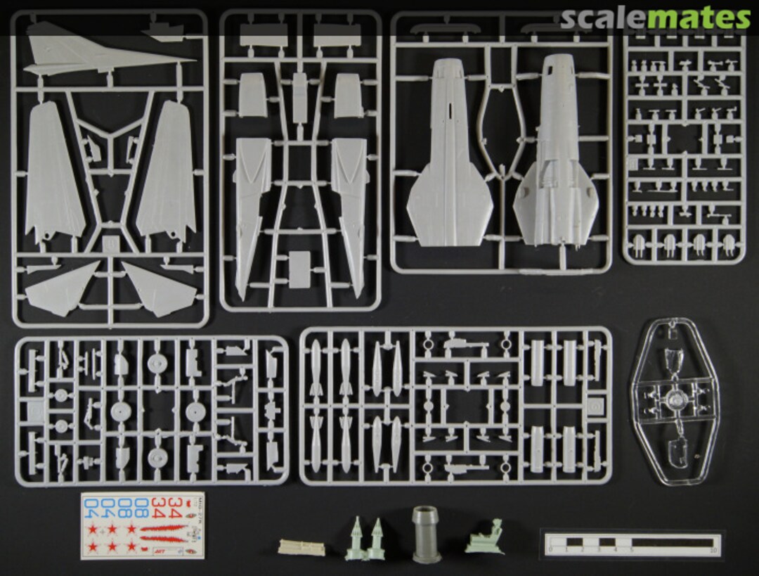 Contents MiG-27K "Flogger-J2" AM7214 ART model