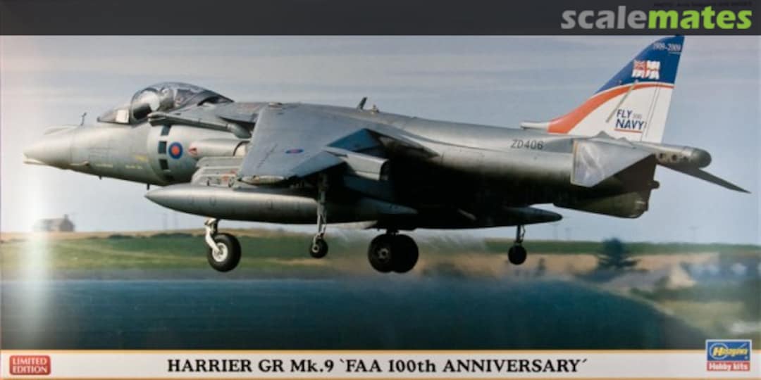 Boxart Harrier GR Mk.9 `FAA 100th Anniversary´ 09921 Hasegawa