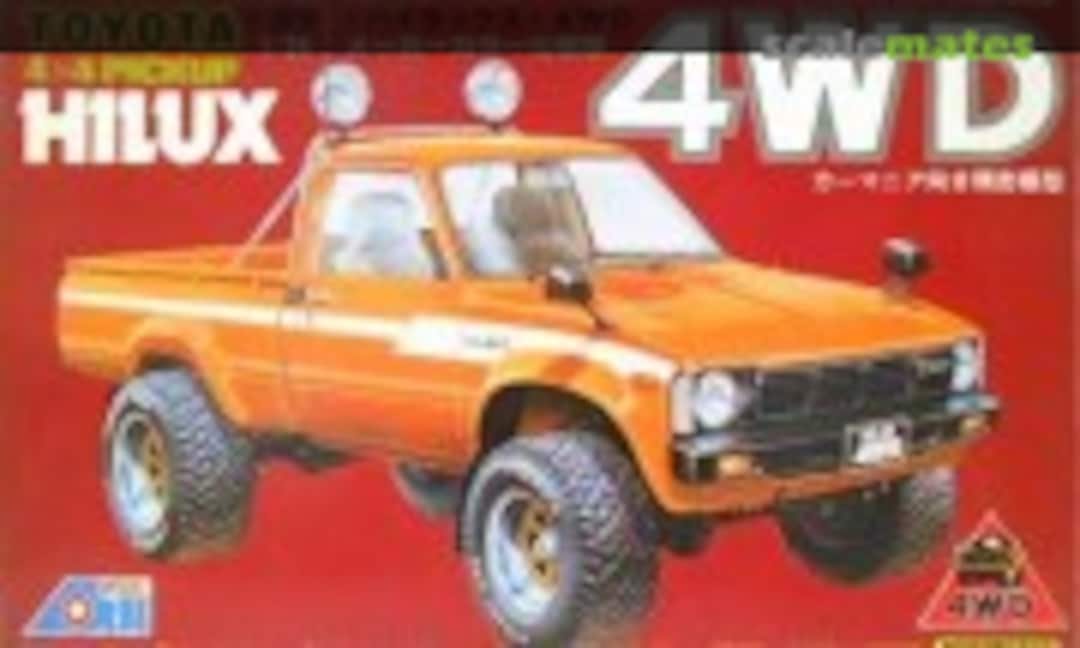 1:24 Toyota 4x4 Pickup Hilux (ARII AR-106A)